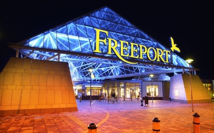 Freeport Lepas Saham Bertahap ke Publik Oktober 2015 Hingga 2019